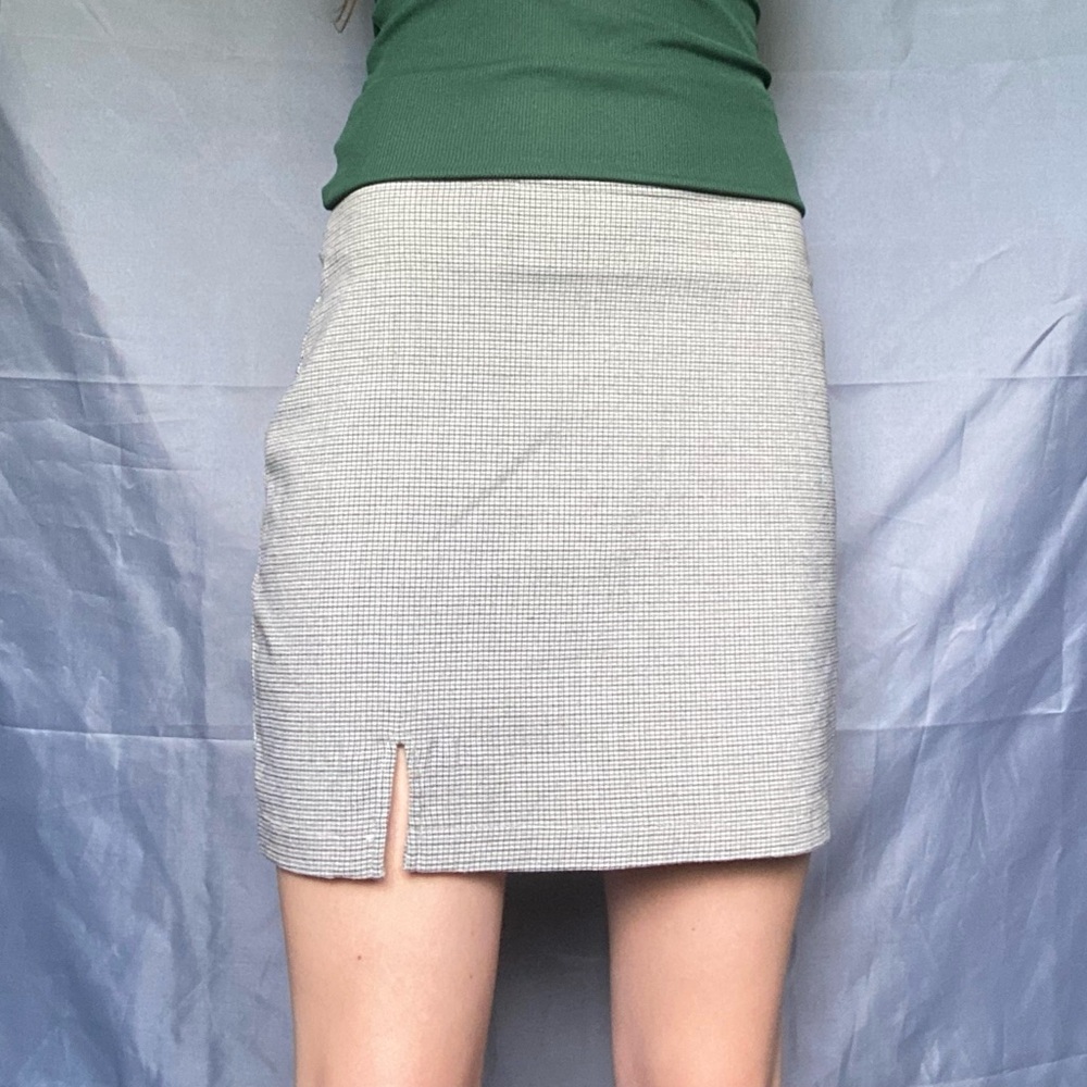 Gray Pencil Skirt - Picture 2 of 9
